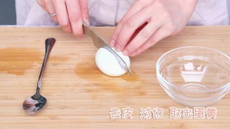 六个月宝宝可以吃的水果，营养丰富的辅食选择