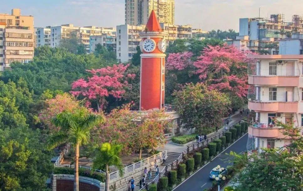 广东省韩山师范大学，历史底蕴与现代教育的融合